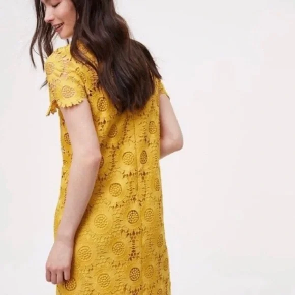 Crocheted sunflower dress - Picture 2 of 6